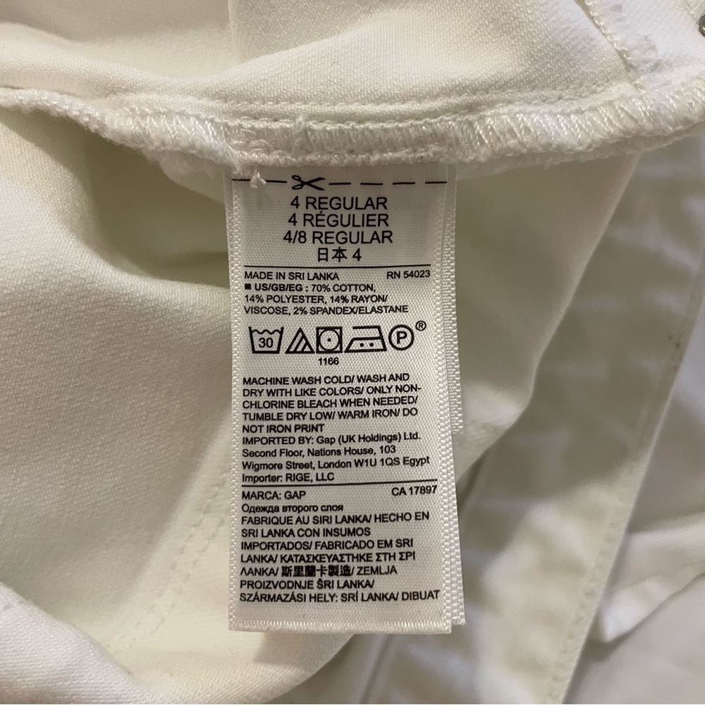 Loft Maternity Inset Panel Capri Jeans - Picture 7 of 7